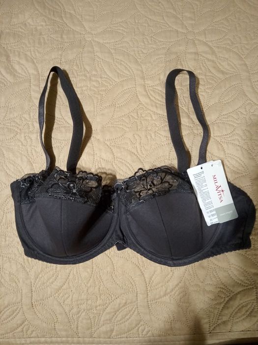 Бюст Балконет Міловіца