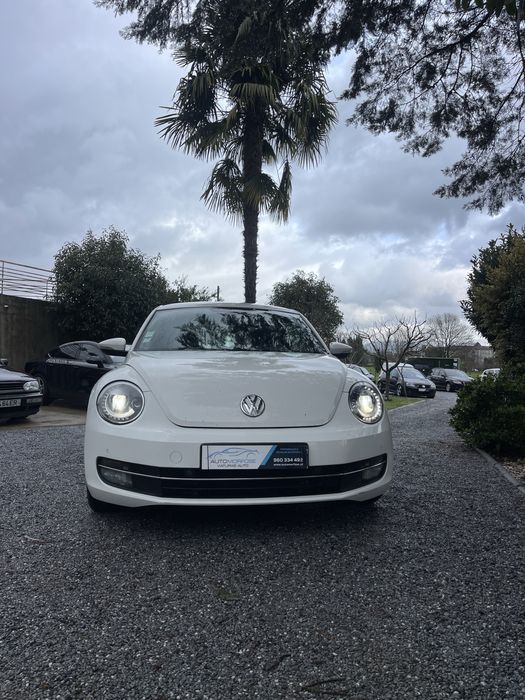 Para venda beetle  1.6 tdi versão maggiolino com garantia de 24 meses