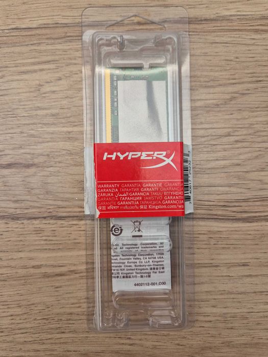 Pamięć RAM 16GB DDR4 - 2400 CL14 260 - P