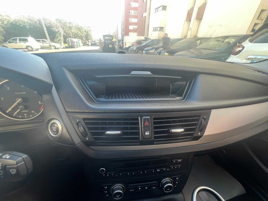 Vendo BMW X1 2010 em óptimo estado