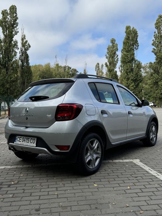 Renault Sandero Stepway Рено Сандеро Степвэй
