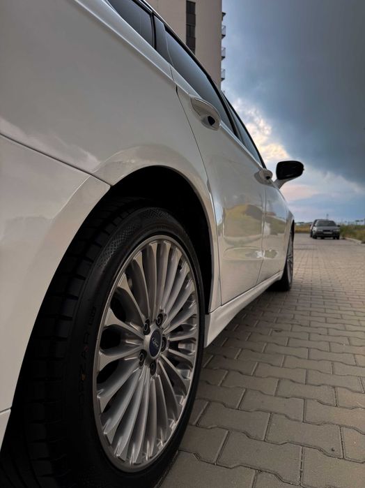 Ford Fusion Titanium