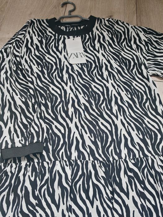 Sukienka w zebre drop waist czarno biała r. XS