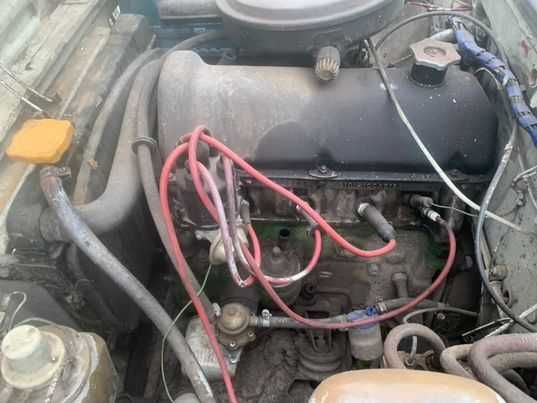 продам  мотор робочий але сапунить  ваз 2102