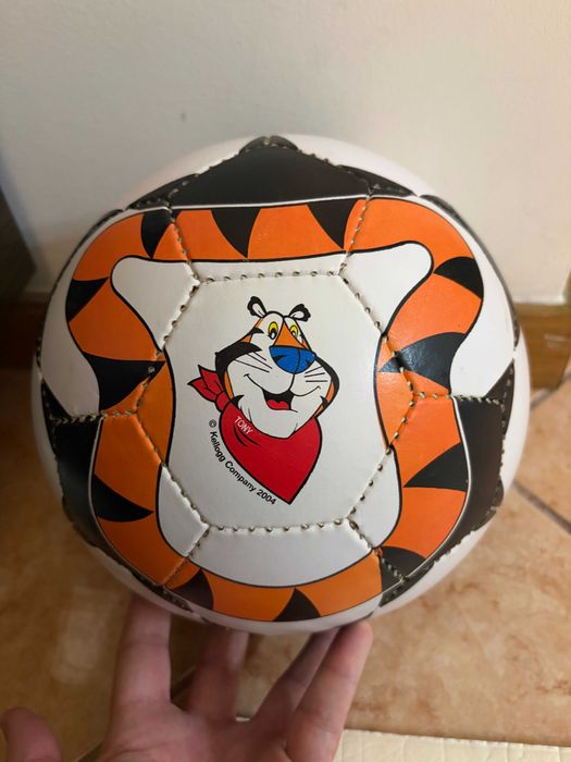 Bola Futebol Vintage "Kellogg Company 2004" - Como nova