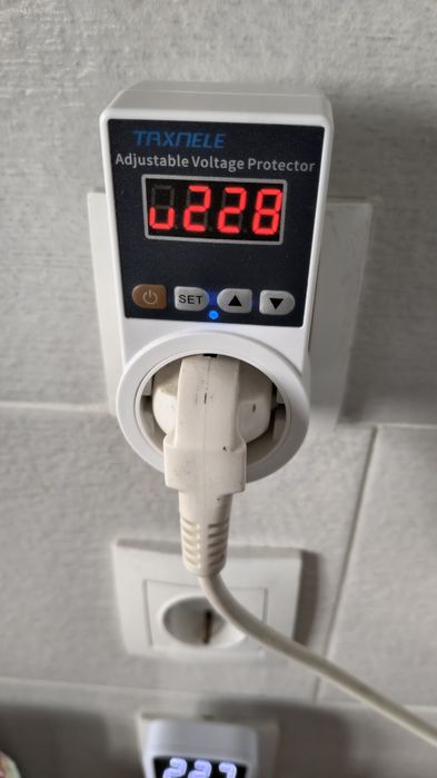 Защитный реле напряжения 230v, 16a.