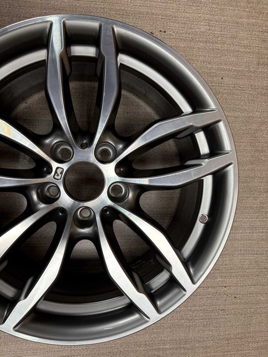 felga bmw 5x120 8,5jx19 et 38