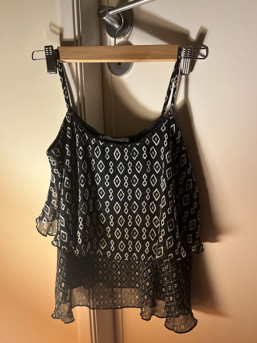 Blusa azul da Bershka