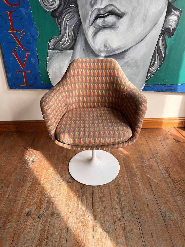 Knoll International Eero Saarinen Tulip chair, fotel