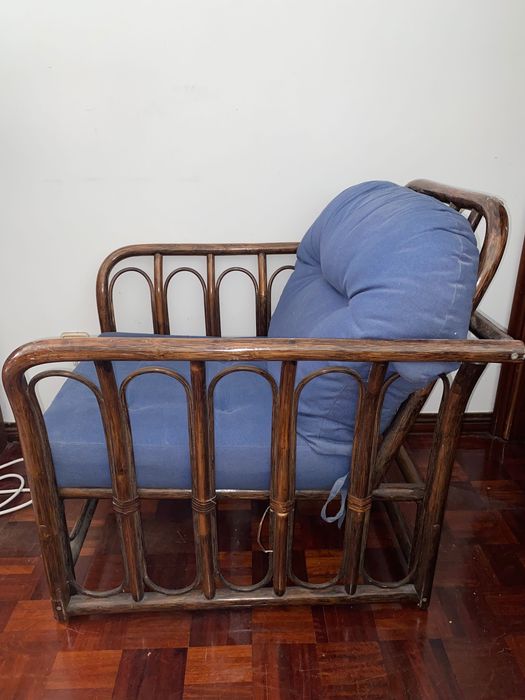 Poltrona azul como novo