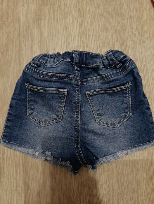 Джинсові шорти на дівчинку