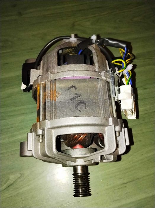 Silnik napędowy do pralki Beko.