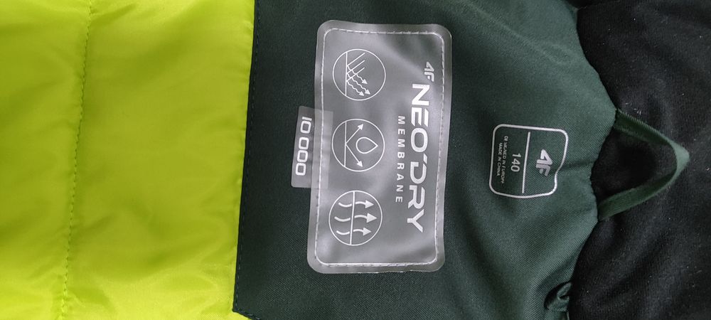 Kurtka dziecięca 4f neodry 10000