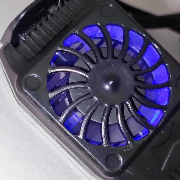 Мини - вентилятор для охлаждения мобильного телефона Turbo Hurricane