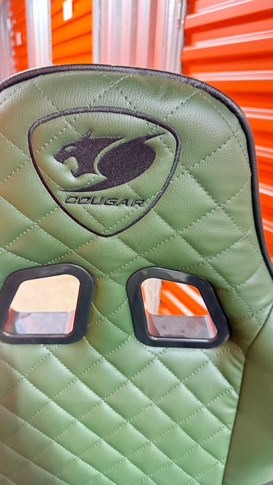 Крісло компʼютерне геймерське Cougar