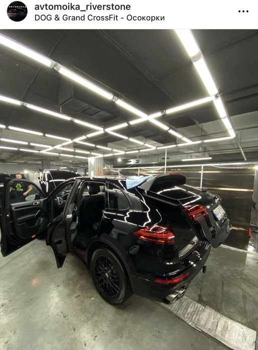 Готовий  діючий бізнес автомийка (+10паркомест у власності))