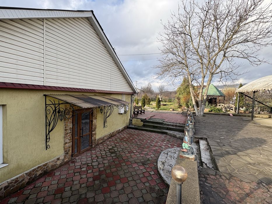 Комерційне приміщення