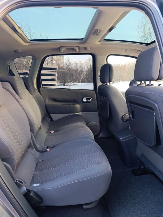 Renault Scenic II 2008 року 1.5 Дизельний Рено Сценік