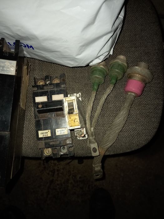 Продам автоматы.