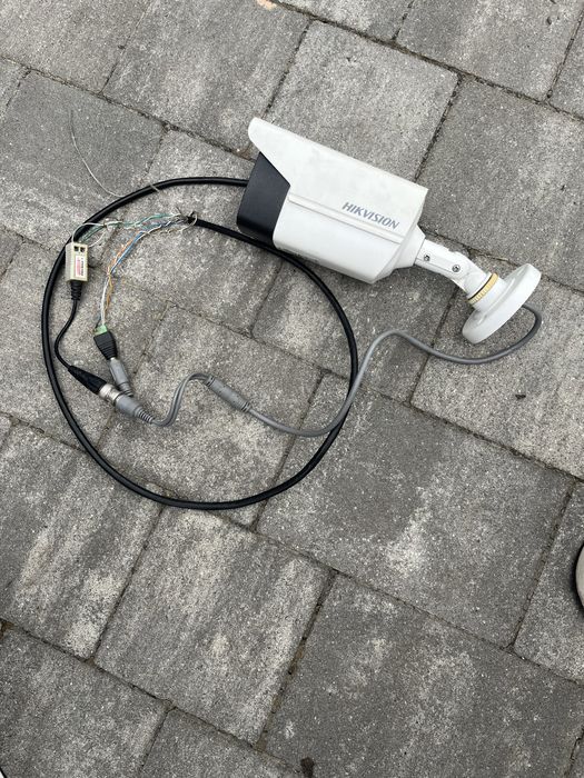 Kamera wewnetrzna / zewnetrzna Hikvision DS-2CE16D8T-IT3E