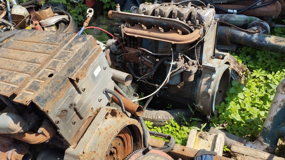 МТЗ двигун.міст.балка.мотор дойцьД144.Д21. колеса 12.4R46.тракі т70