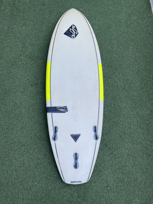 Prancha de Surf 5’10/27L