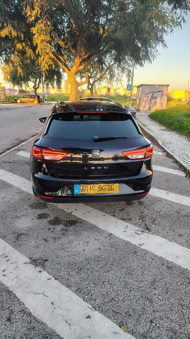 Seat Leon impecável