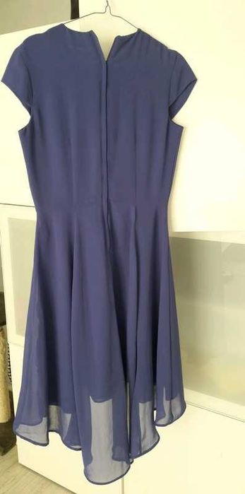 elegancka zwiewna sukienka