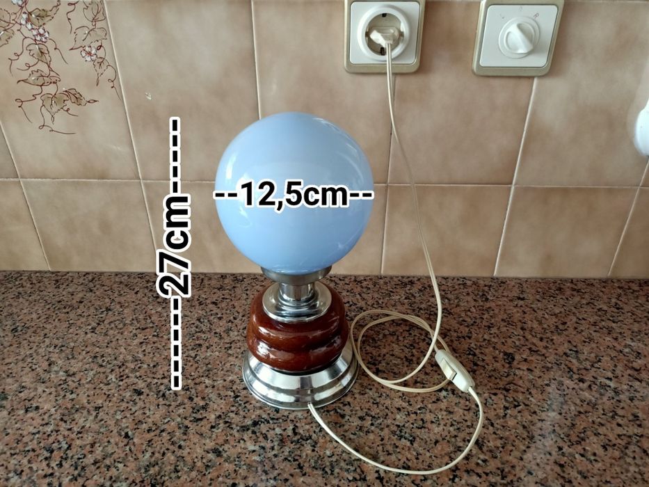 Candeeiro luminária de mesa abajur lâmpada luz casa quarto apartamento vivenda carro cozinha escritório gabinete.