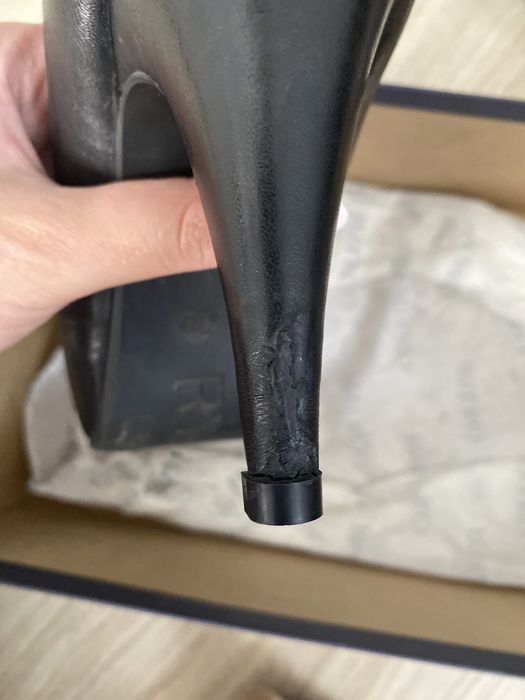 Czarne czółenka szpilki