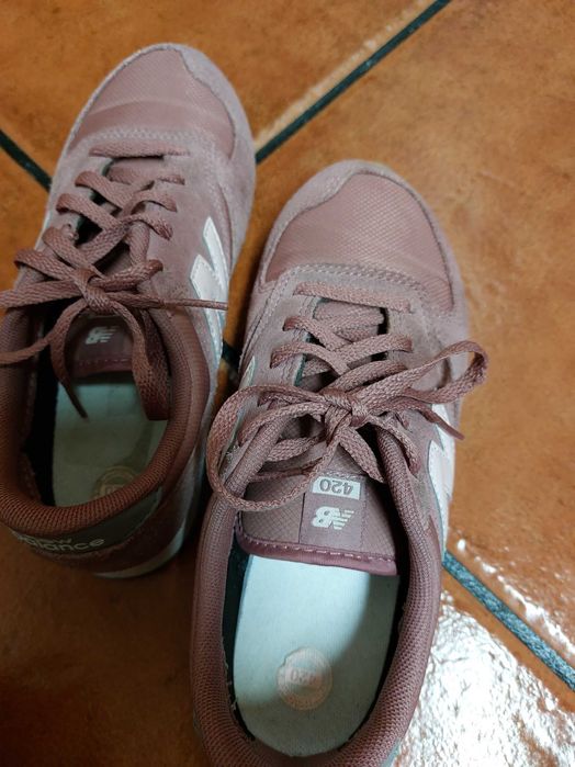 Sapatilhas New Balance rosa