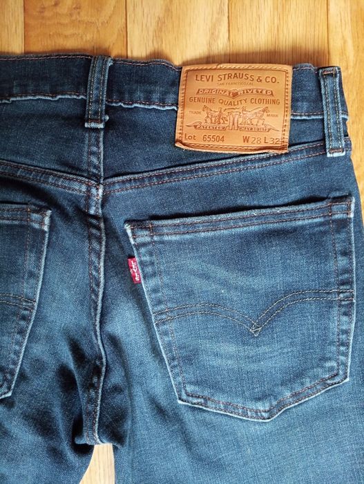 Джинси Levis W28 L32