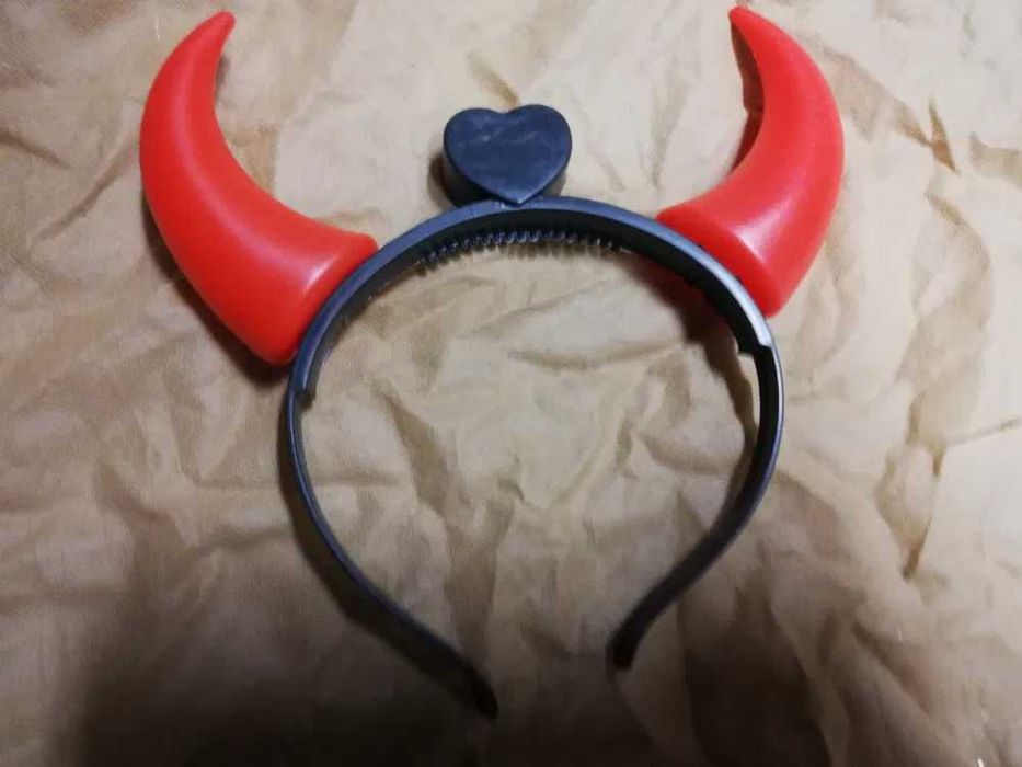 Przebranie , opaska rogi diabła , diablicy ,świecące