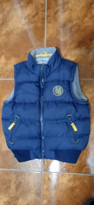 Ubrania chłopięce 116 kamizelka bluza podkoszulk +bluza gratis
