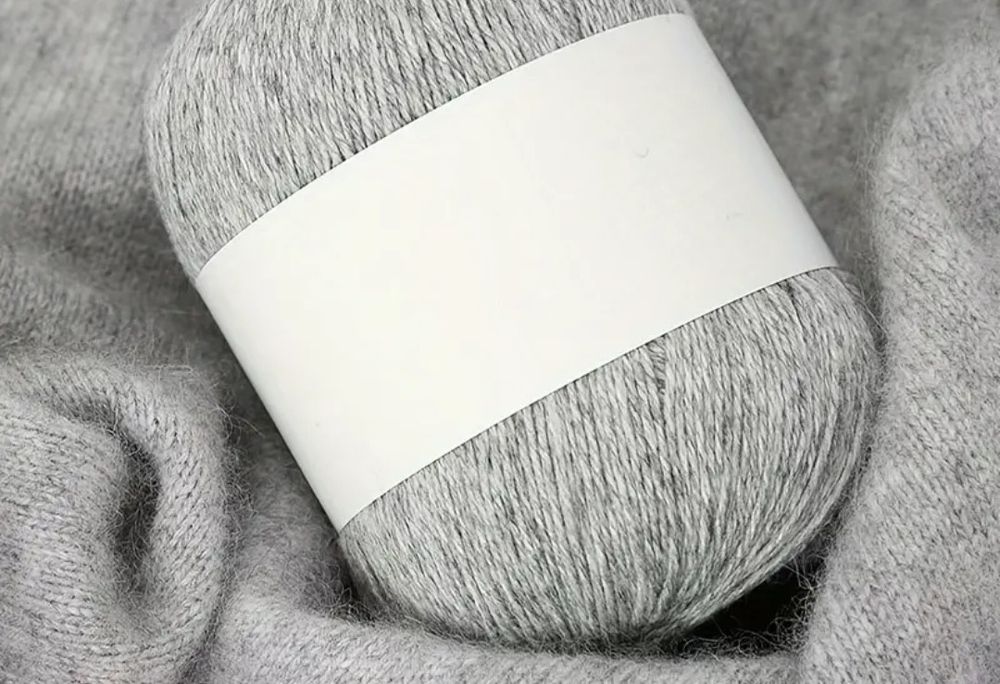 Włóczka 50g, 40% kaszmir.