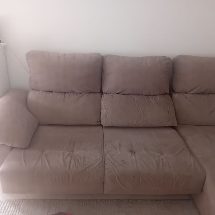 Sofá que faz de cama para sala