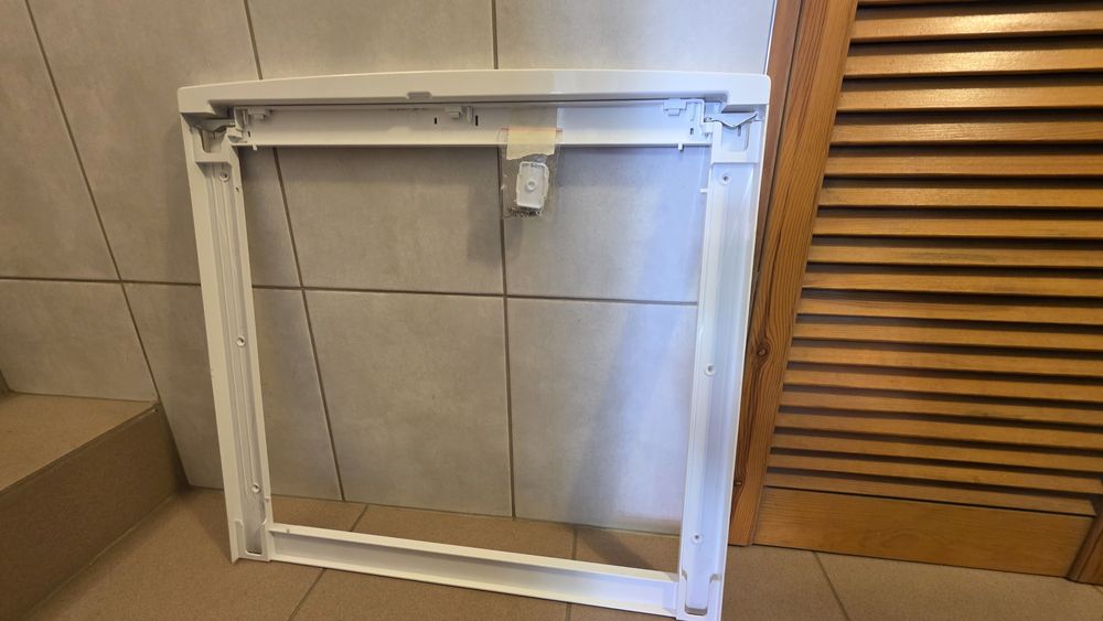 Łącznik pralki z suszarką Miele
Miele