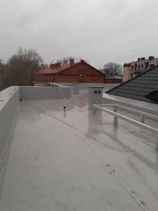 dach płaski membrana PVC papa stropodach termomodernizacja