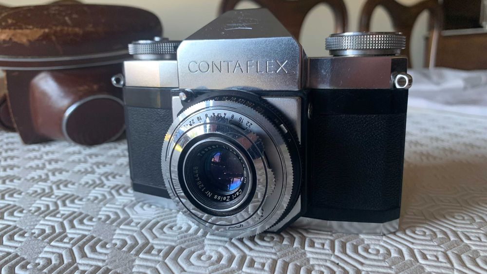 Câmara Vintage Zeiss Ikon Contaflex + Estojo Original
