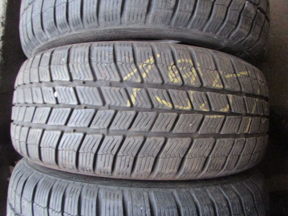 Шини зимові 195/55/R15 Barum Polaris 3