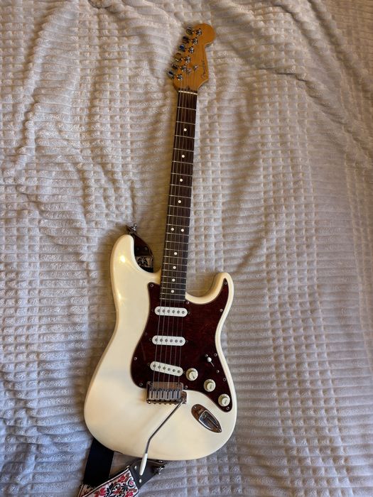 Fender Stratocaster Made in USA – lata 90