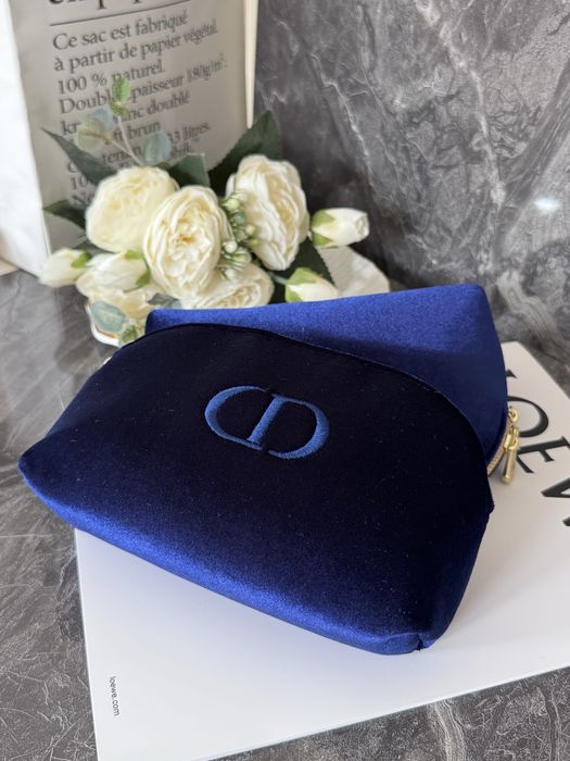 Велюрова косметичка Dior