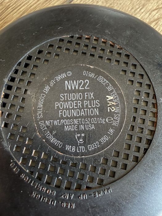 Puder mac nw22 md