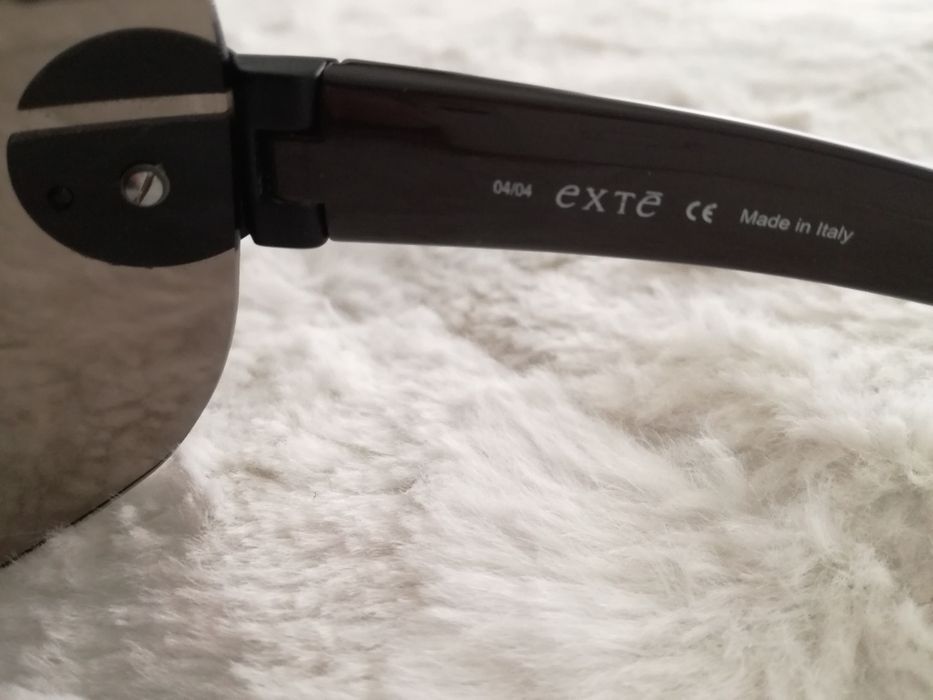 Oculos originais de sol da marca exte