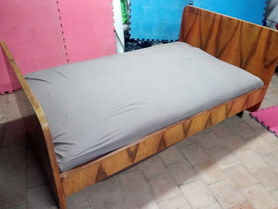 Кровать ліжко постіль 194х121см розкладне дерев'яне софа диван канапка