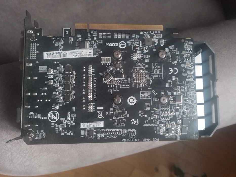 продам комплектующі пк Radeon (TM) RX 460 Series (4 GB)