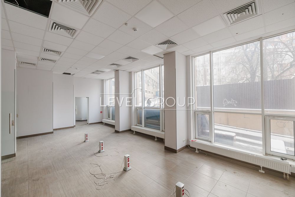 Оренда комерційного приміщення. 266 кв.по вул.Чорновола 10