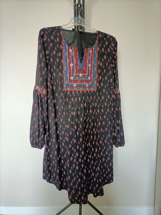 Luźna sukienka w etniczne wzory r. 40 RAINBOW