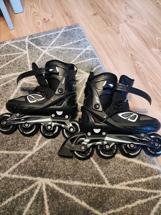 Rolki regulowane 38-42 RAVEN