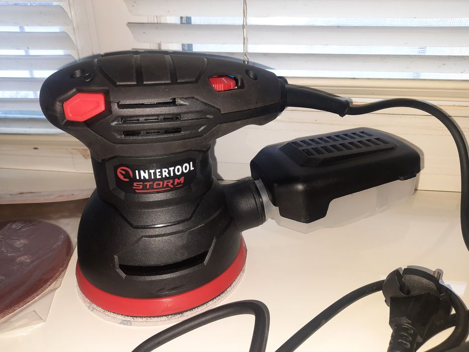 Шліфмашина ексцентрикова INTERTOOL WT-0541